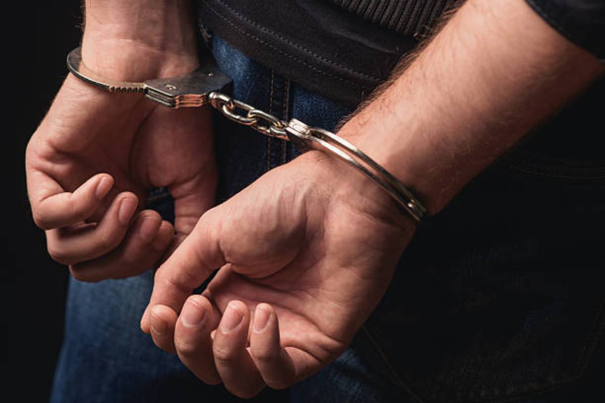 arrest-2-iStock-1